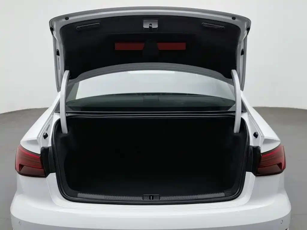 Audi A3 — миниатюра 16