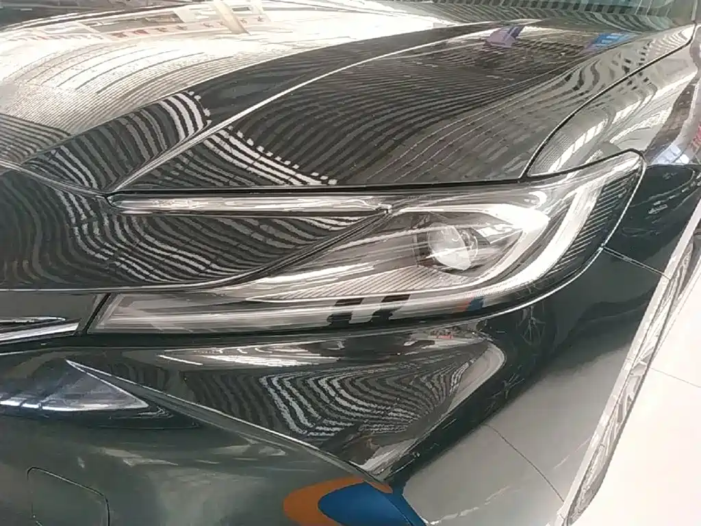 Toyota Camry — миниатюра 24
