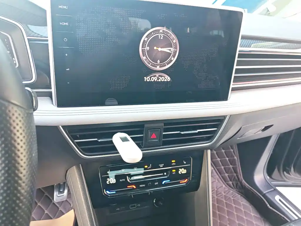 Volkswagen Tiguan L — миниатюра 13