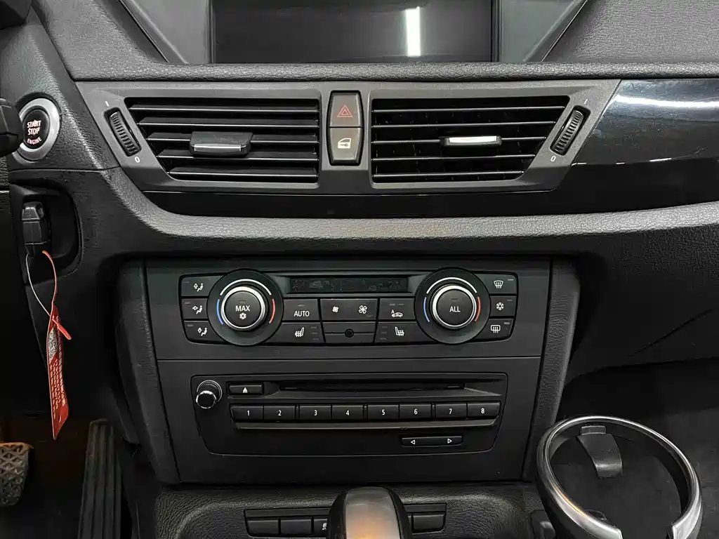 BMW X1 (Import) — миниатюра 18