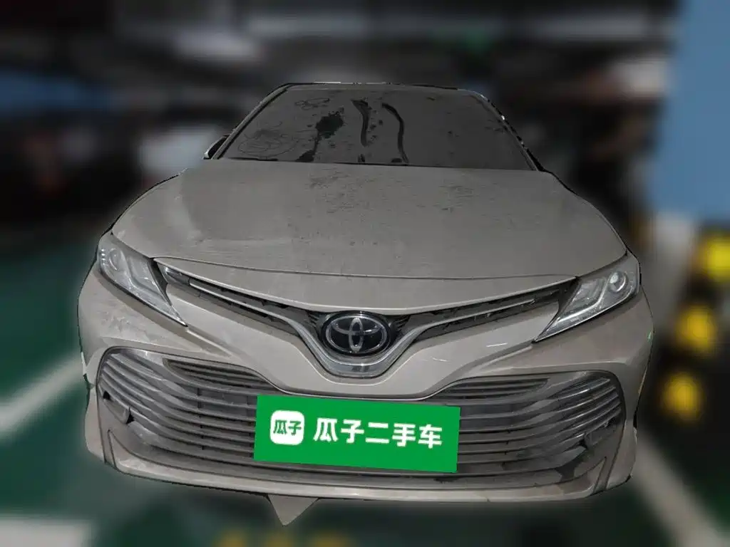 Toyota Camry — миниатюра 2
