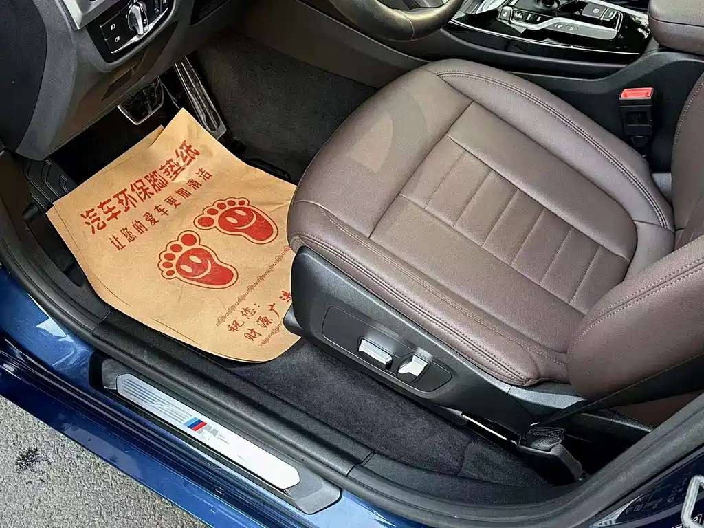 BMW X3 — миниатюра 12