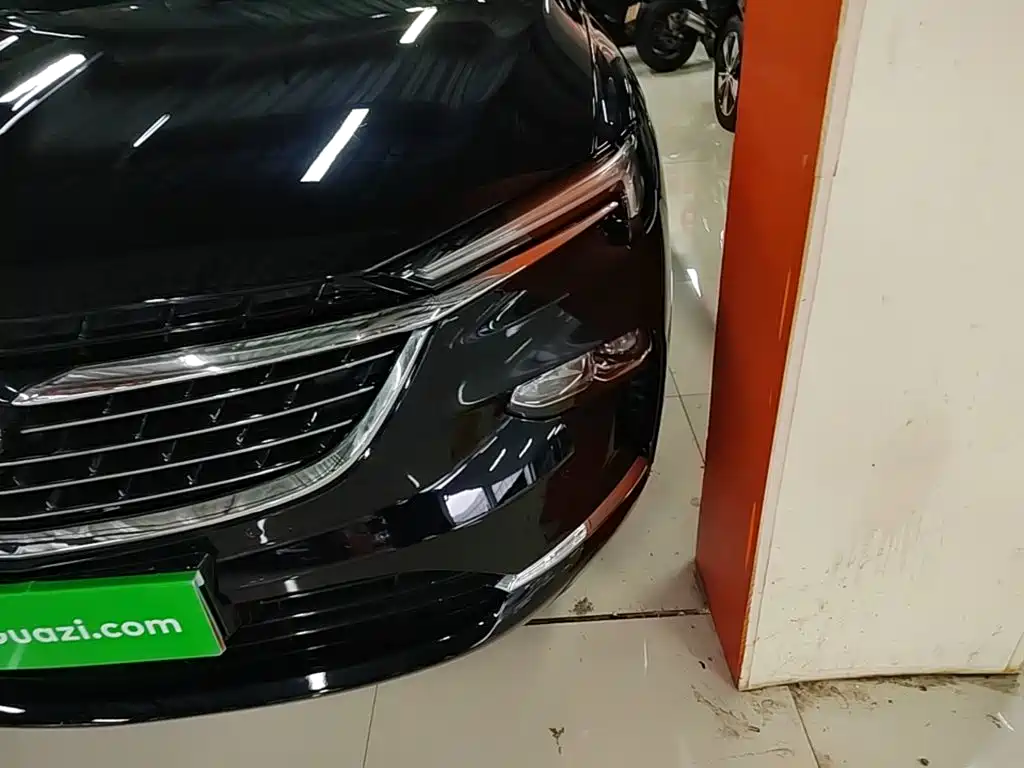 Buick Enclave — миниатюра 24