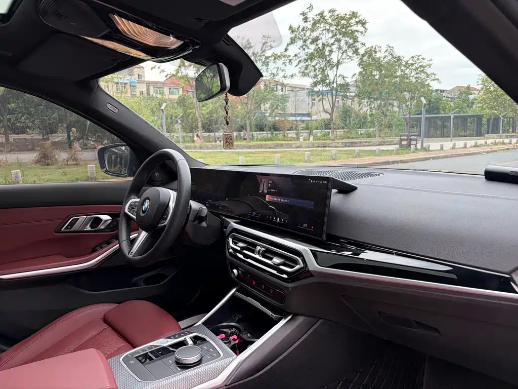 BMW 3 Series — миниатюра 11