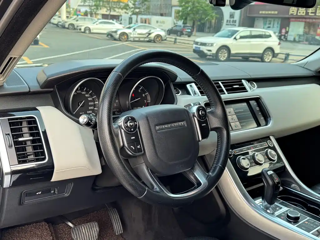 Land Rover Sport — миниатюра 19