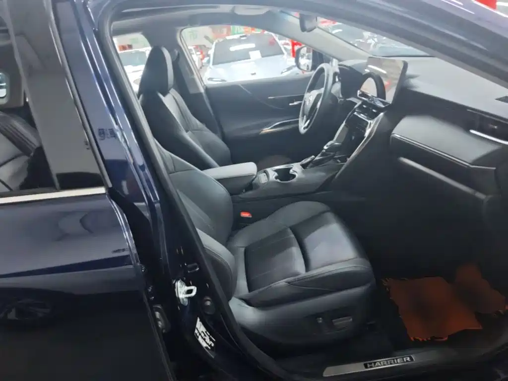 Toyota Harrier — миниатюра 25