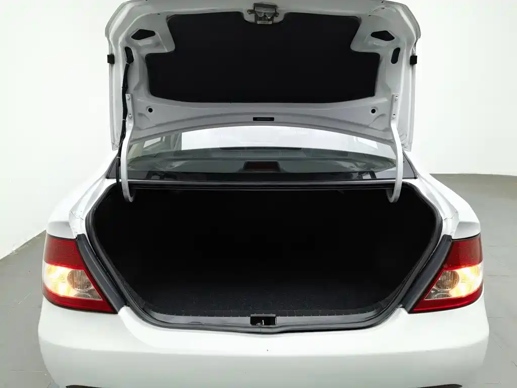 BYD F3 — миниатюра 16