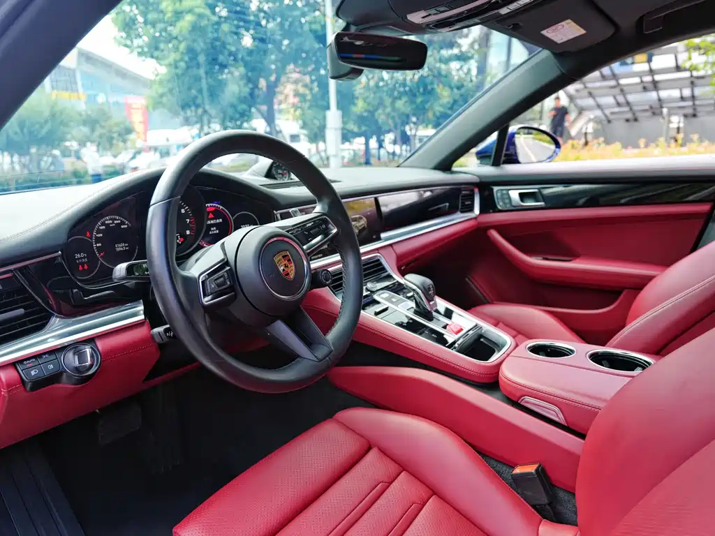 Porsche Panamera — миниатюра 7