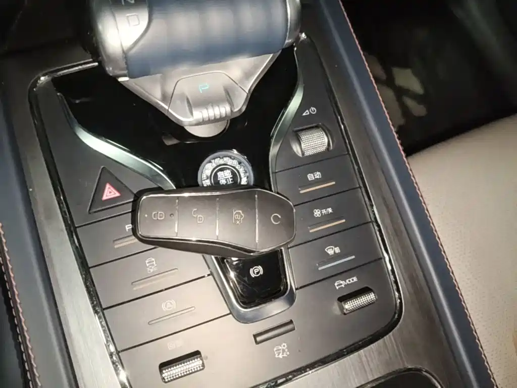 BYD Yuan Plus — миниатюра 9