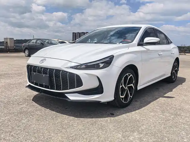2025 MG 5