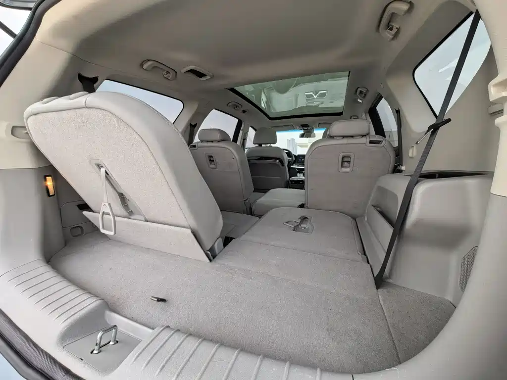 GEELY AUTOMOBILE JIAJIE