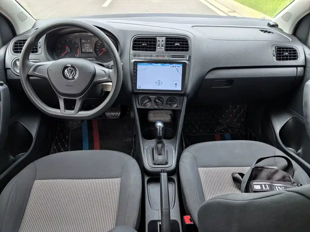 Volkswagen Polo — миниатюра 15