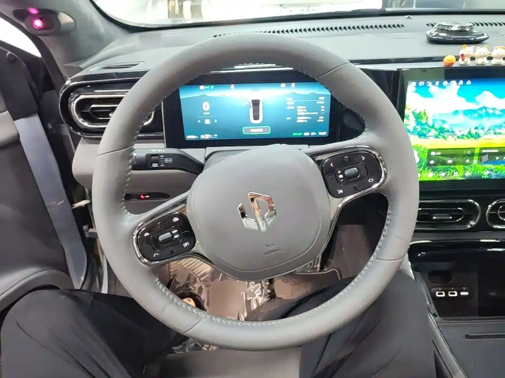 Leapmotor Leapmotor C01 — миниатюра 11