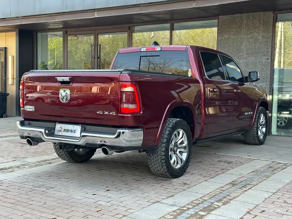 Ram Trucks 2020 5.7L AT
