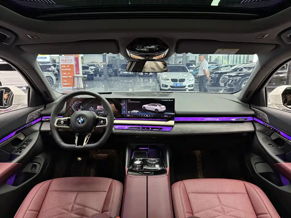 BMW 5 Series — миниатюра 5