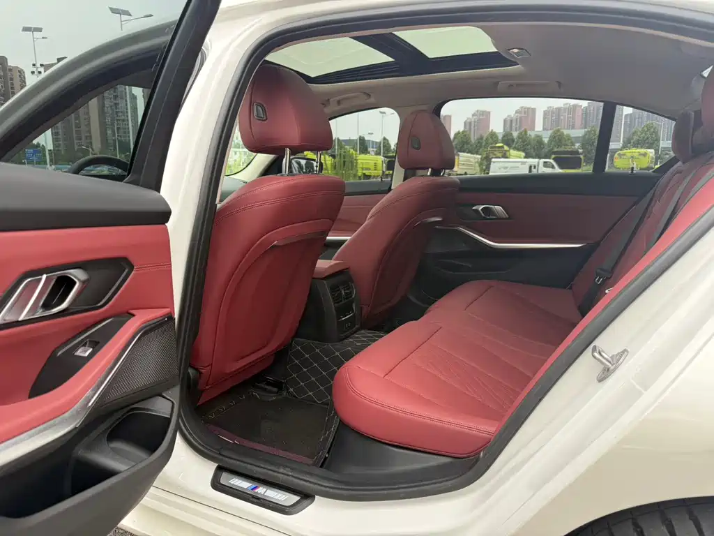 BMW 3 Series — миниатюра 6