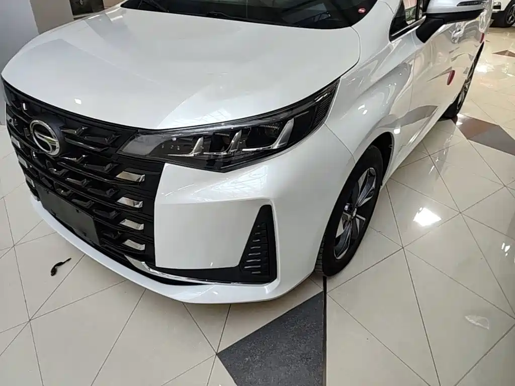 GAC Trumpchi M6 2023 — фото 23