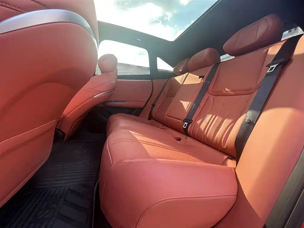 Changan Deepal DARK BLUE S07