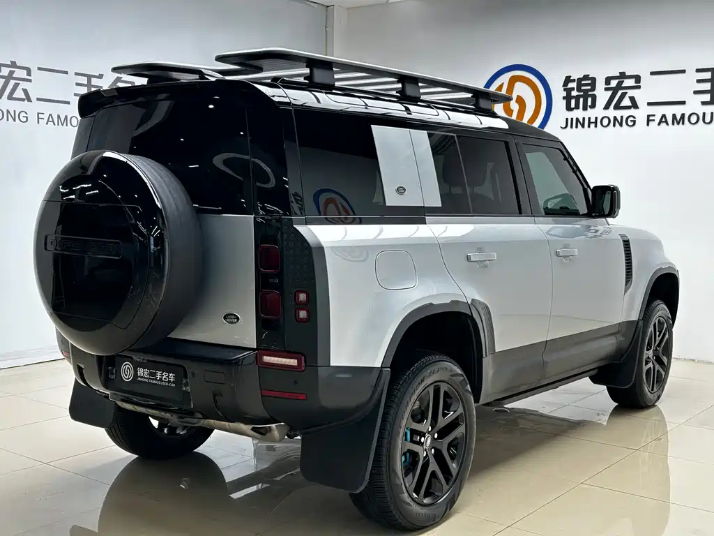 Land Rover Defender — миниатюра 23