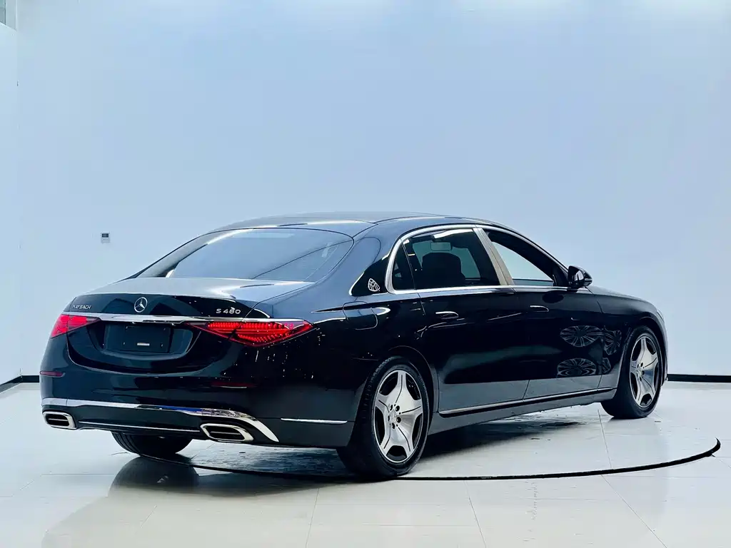 Mercedes-Benz S-Class — миниатюра 6