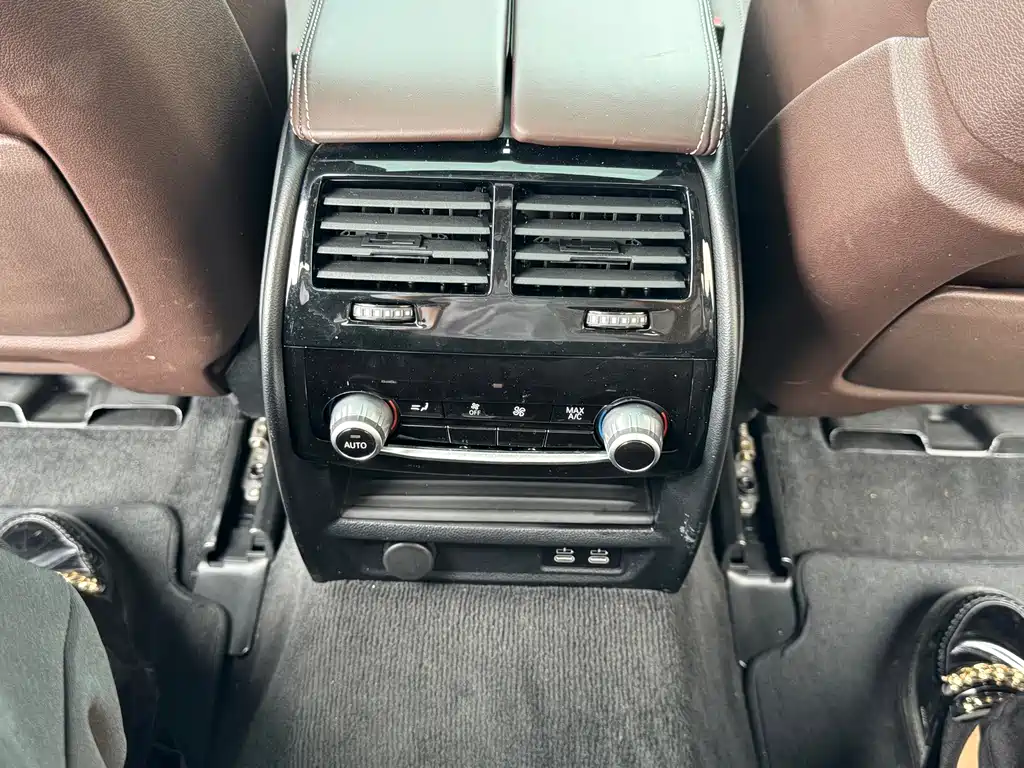 BMW 5 Series (Import) — миниатюра 15