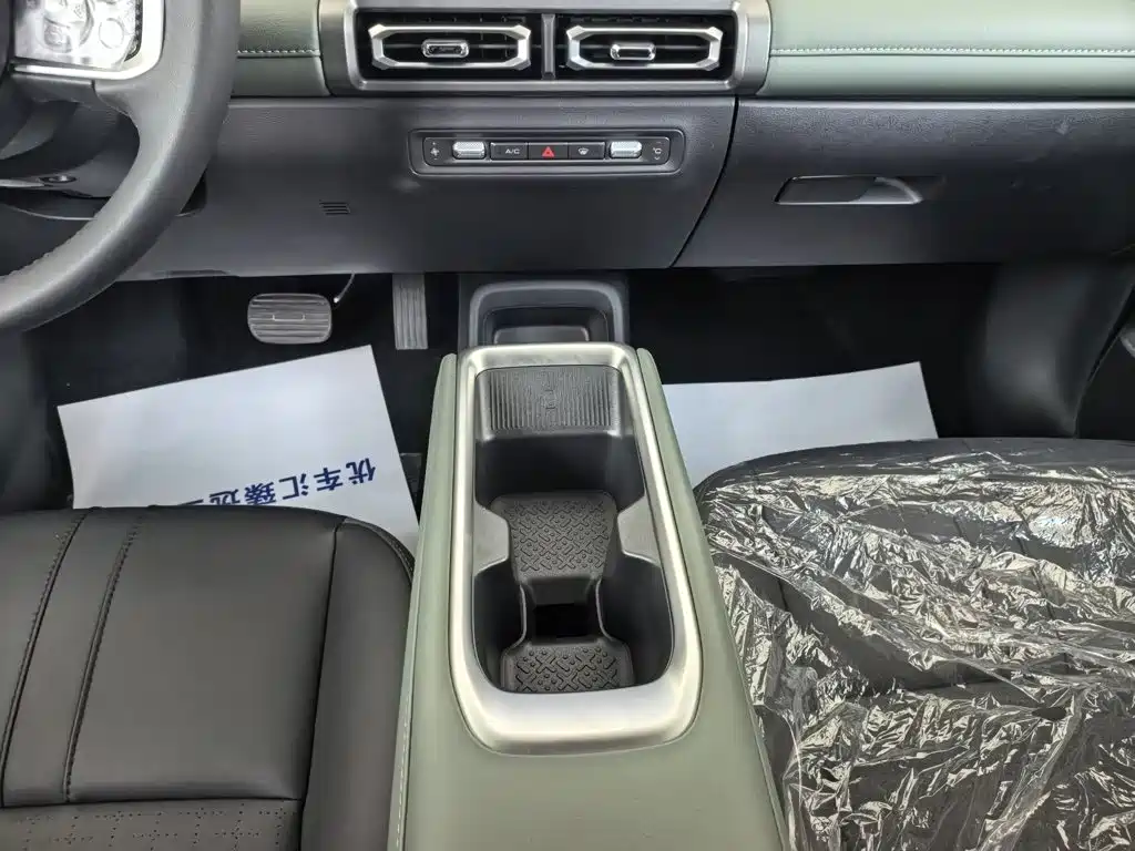 Baojun Yueye Plus — миниатюра 10