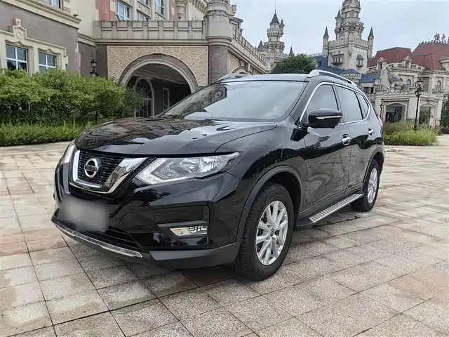 NISSAN QIJUN 2019