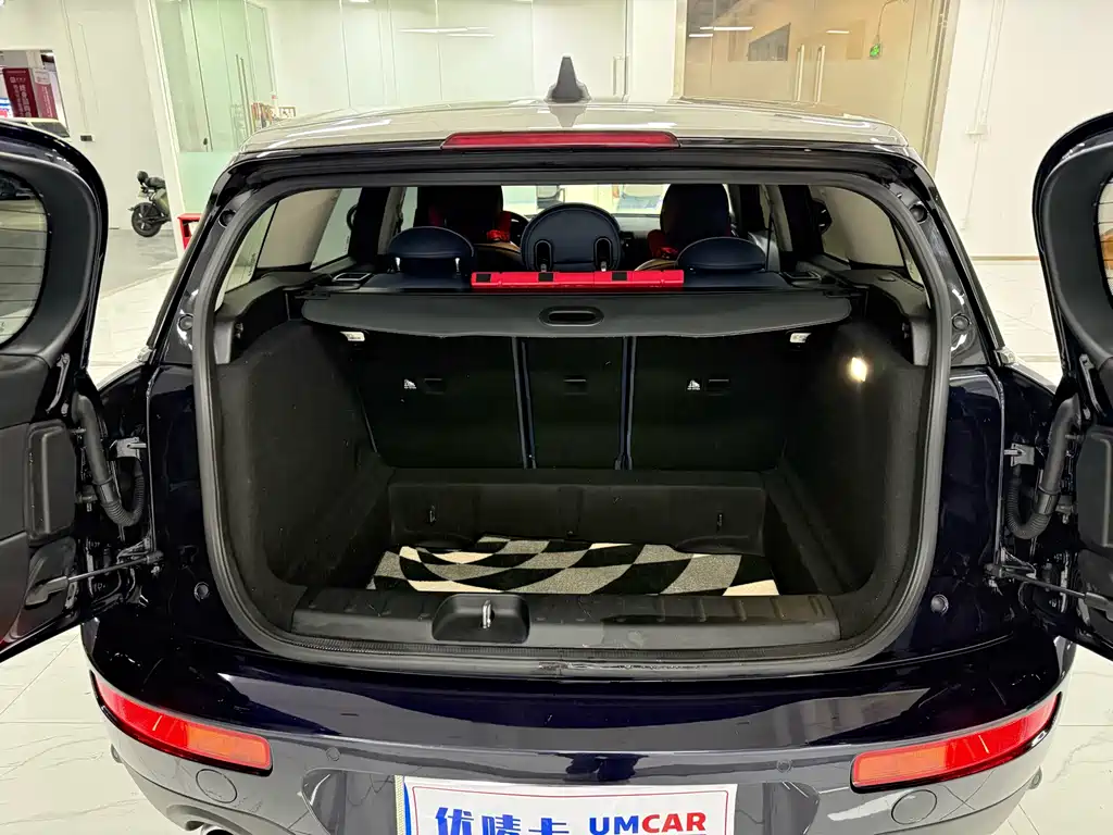 MINI Clubman 1.5T COOPER Connoisseur, фото 7