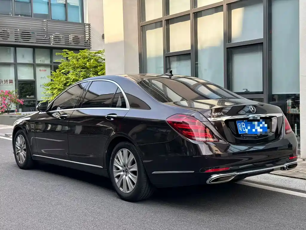 Mercedes-Benz S-Class — миниатюра 4