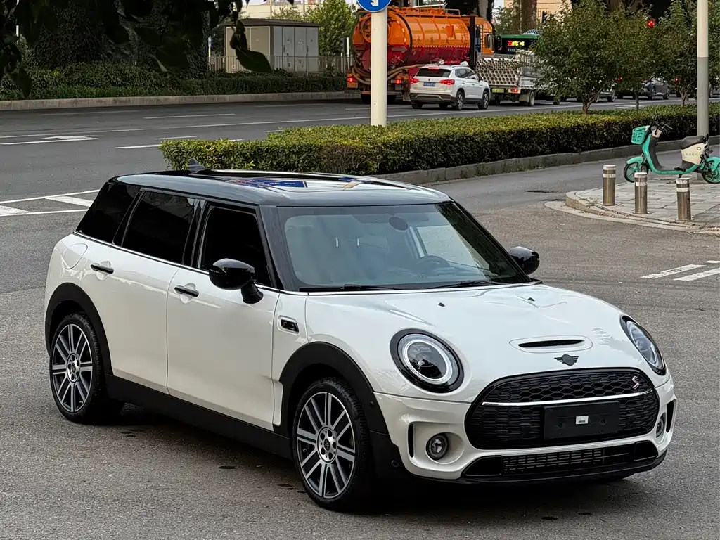MINI Mini Clubman