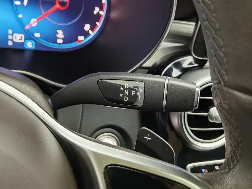 Mercedes-Benz GLC — миниатюра 13