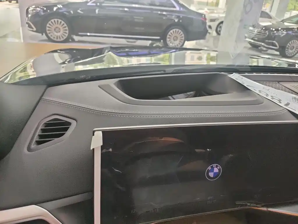 BMW 3 Series 3 2026 330Li Premium M Sport