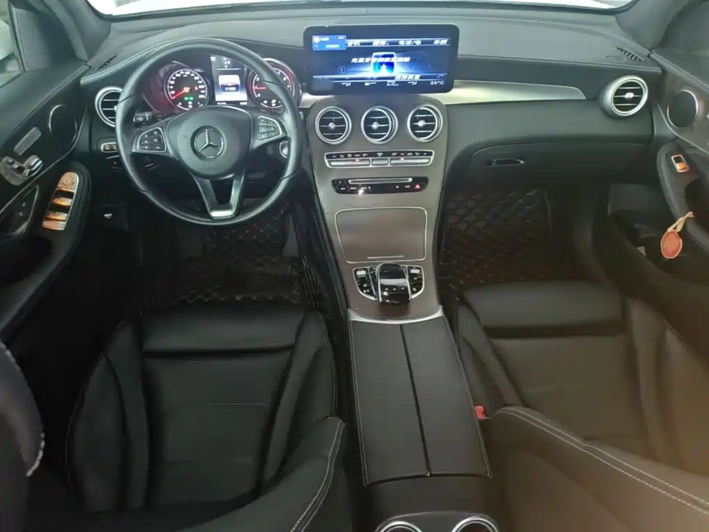 Mercedes-Benz GLC — миниатюра 10
