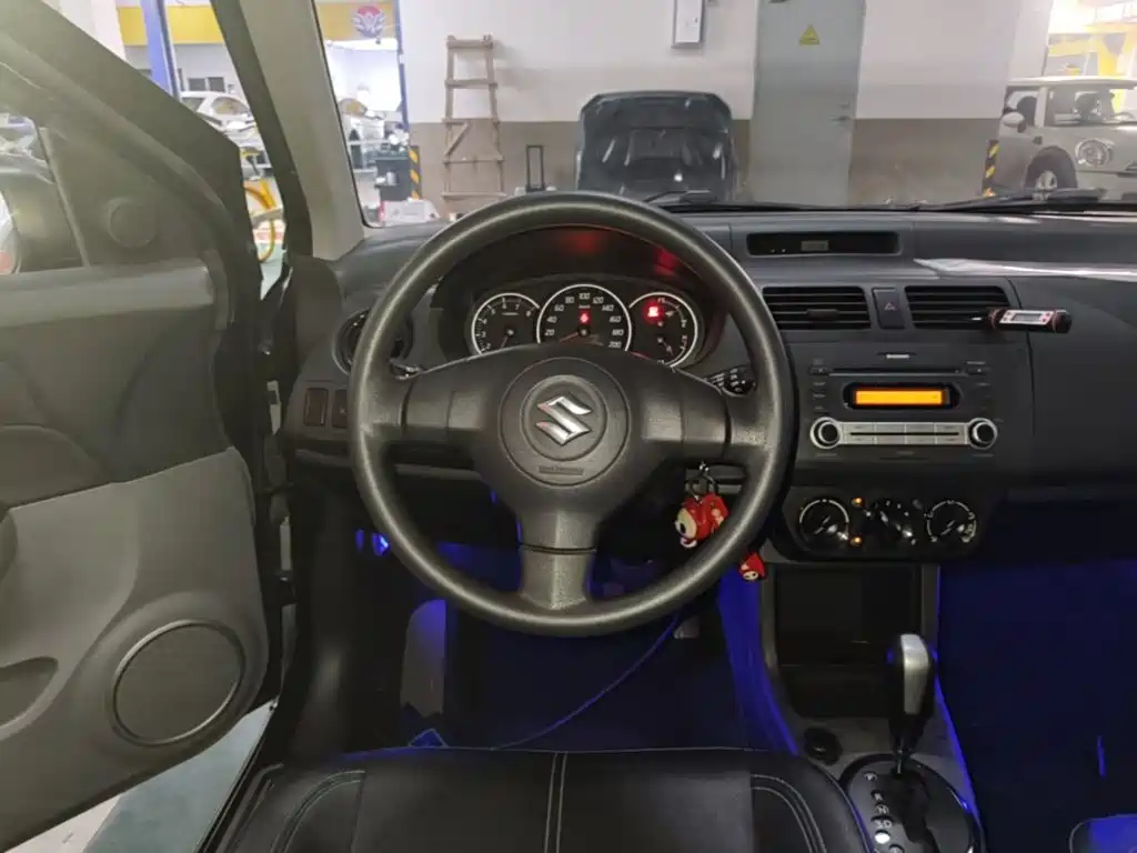 Suzuki Swift — миниатюра 11