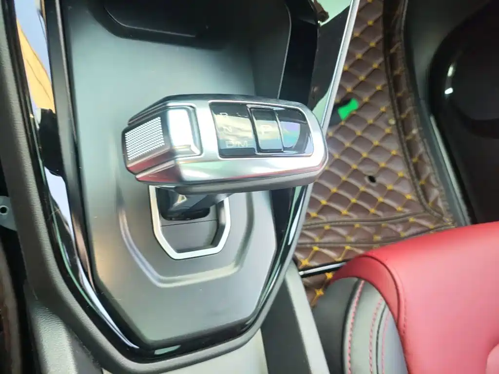 Haval H2s — миниатюра 14