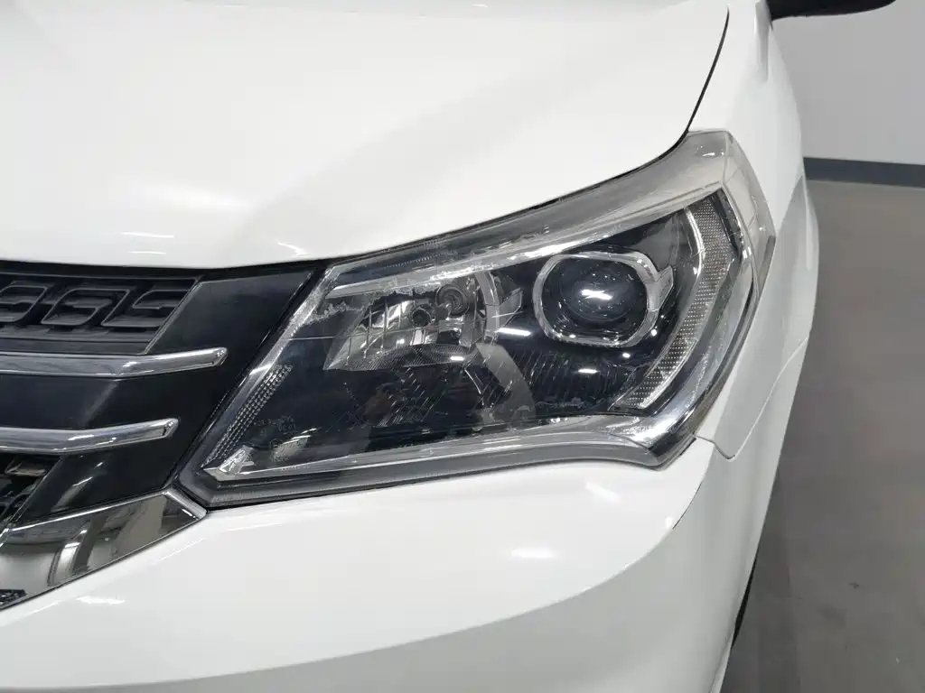 Geely King Kong — миниатюра 7