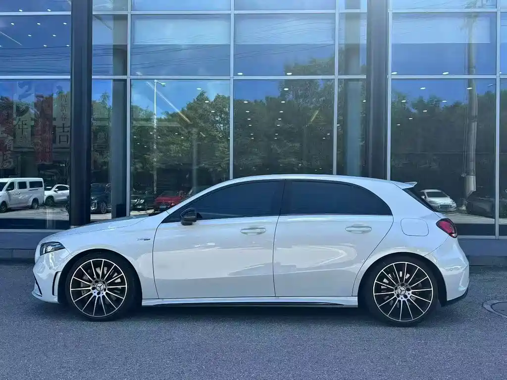 Mercedes-Benz A-Class AMG — миниатюра 2