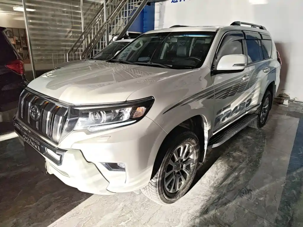 Toyota Prado — миниатюра 2