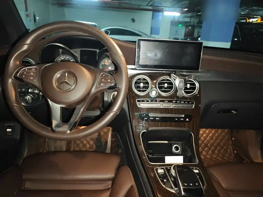 Mercedes-Benz GLC — миниатюра 10