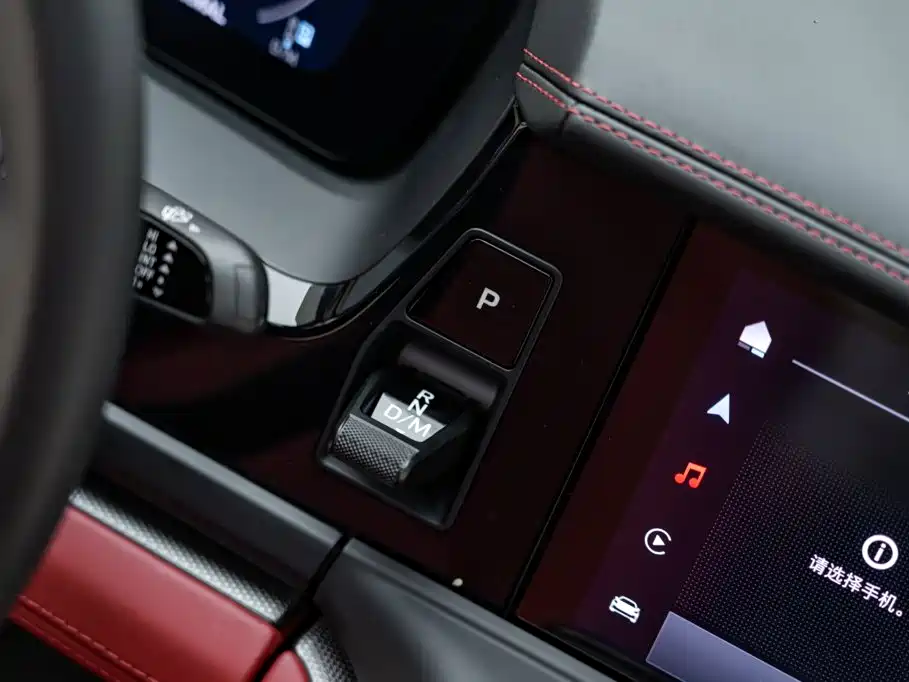 Porsche Panamera — миниатюра 25