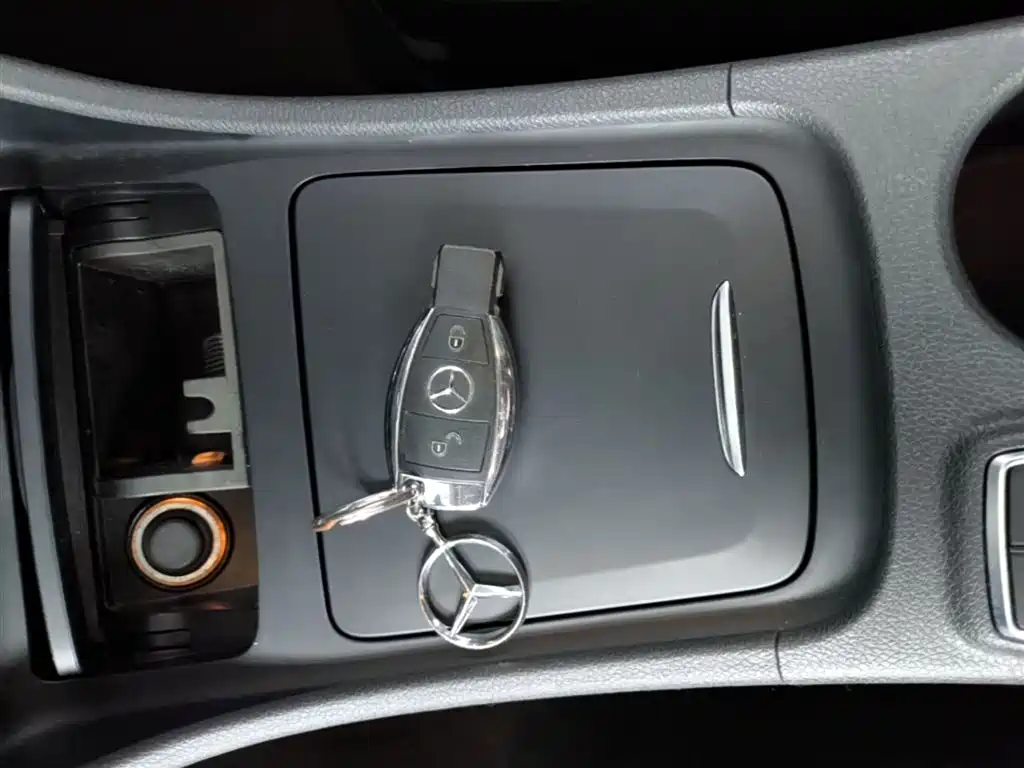 Mercedes-Benz GLA 2016 GLA 200