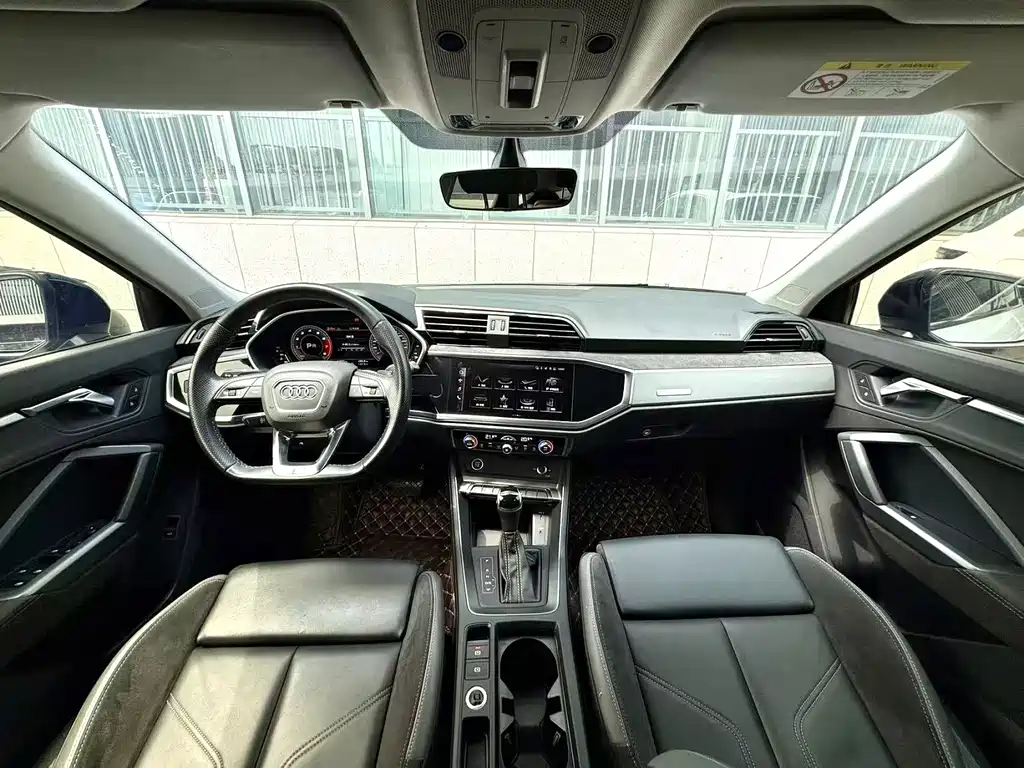Audi Q3 Sportback — миниатюра 6
