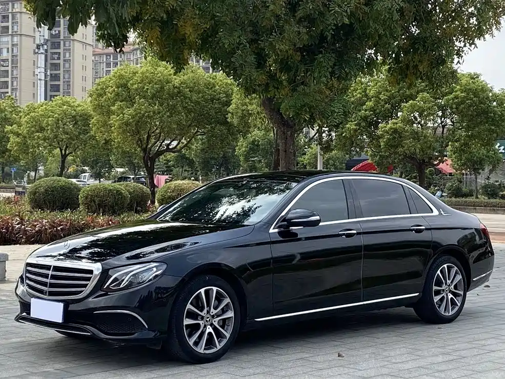 Mercedes-Benz E-Class 2019