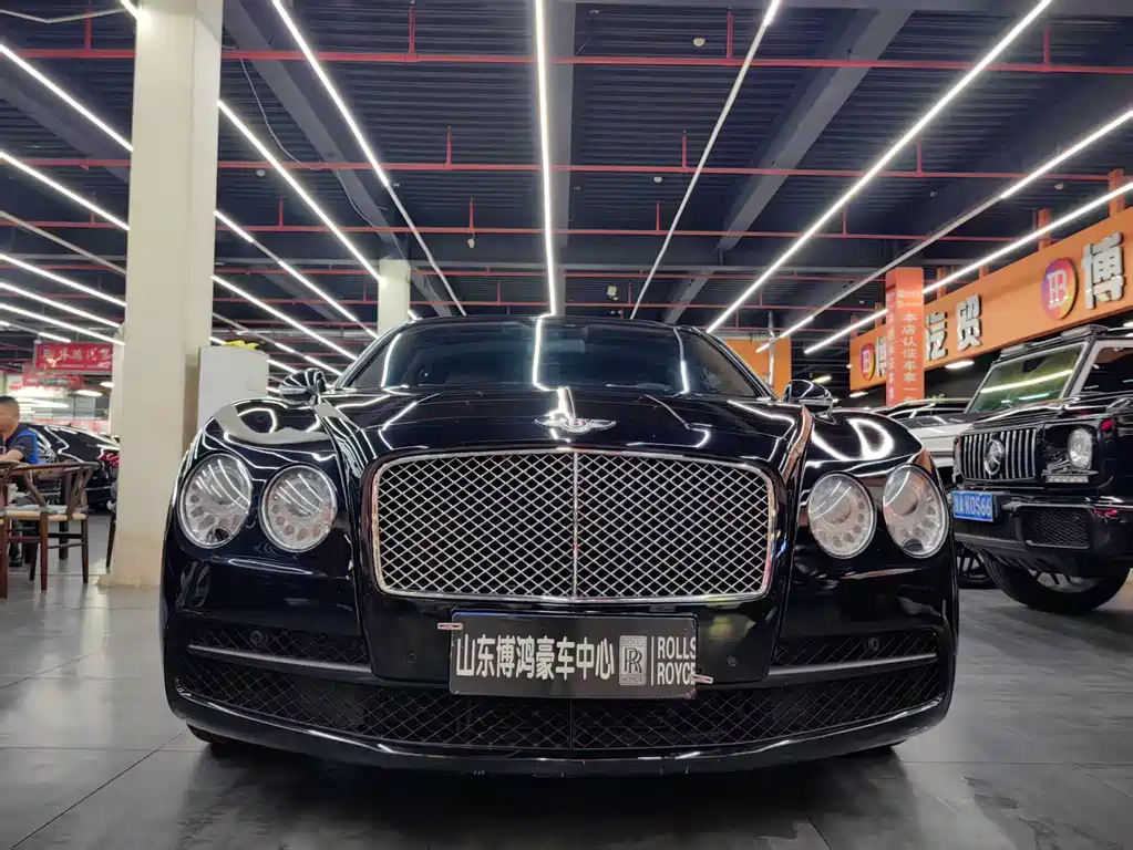 Bentley Flying Spur 2015 4.0T V8 Standard