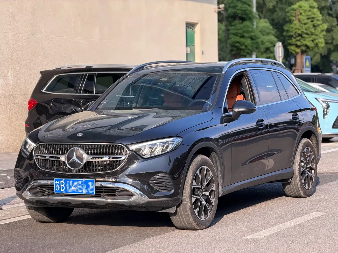 奔驰GLC 2025款 GLC 260 L 4MATIC 动感型 2025