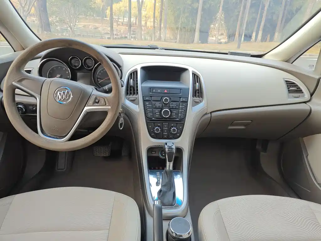 Buick Excelle 2013 GT 1.6L AT Fashion