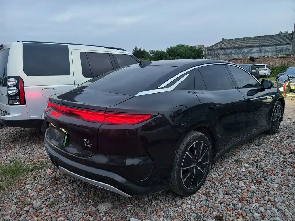BYD Han L — миниатюра 8