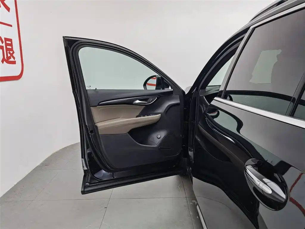 Buick Envision Plus Plus 2023 Plus 652T мест Luxury