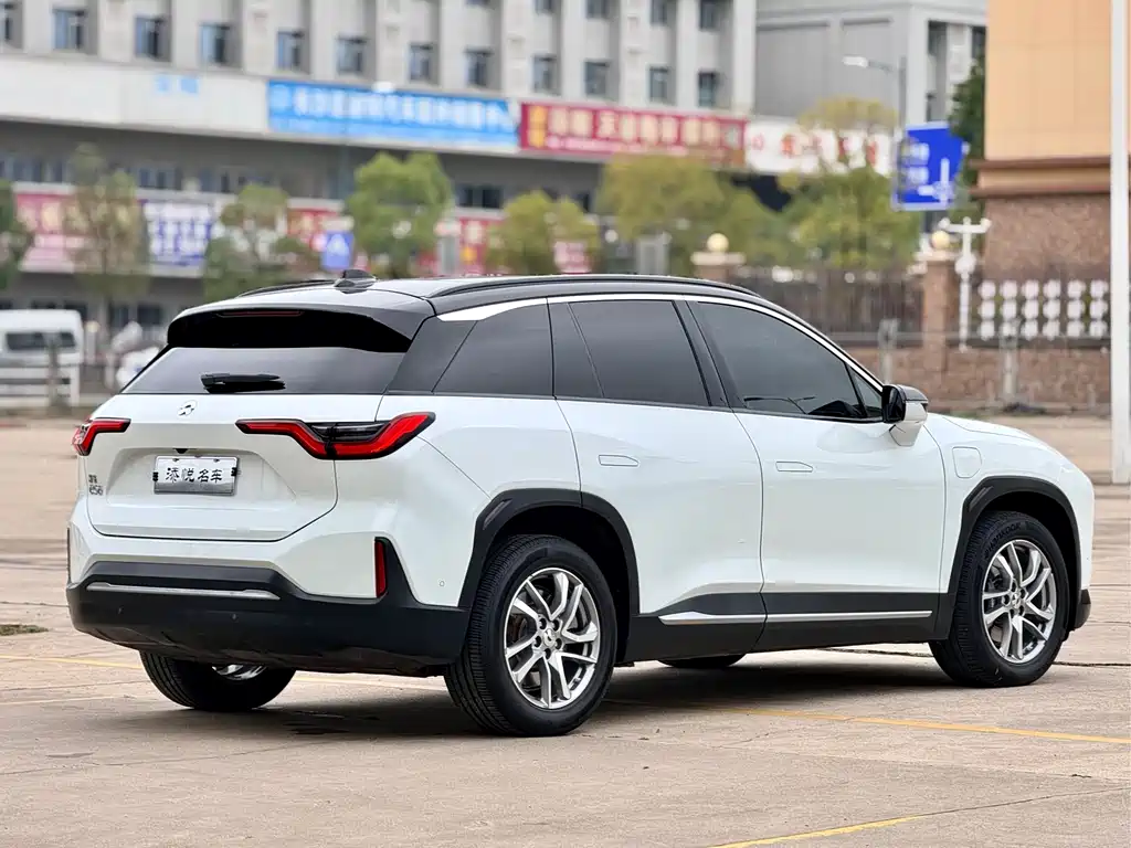 NIO NIO ES6