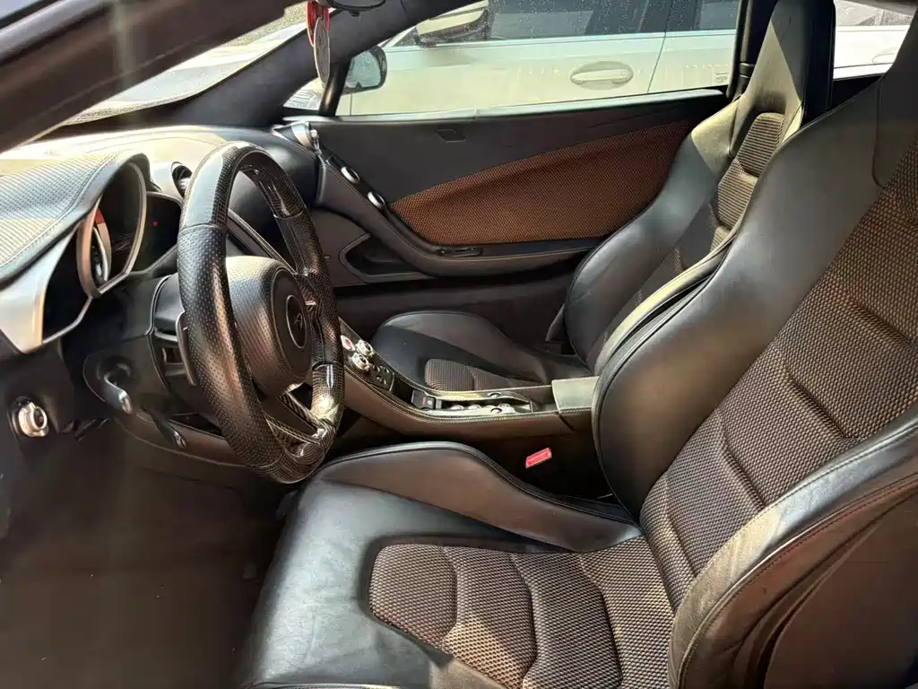 McLaren 12C — миниатюра 4